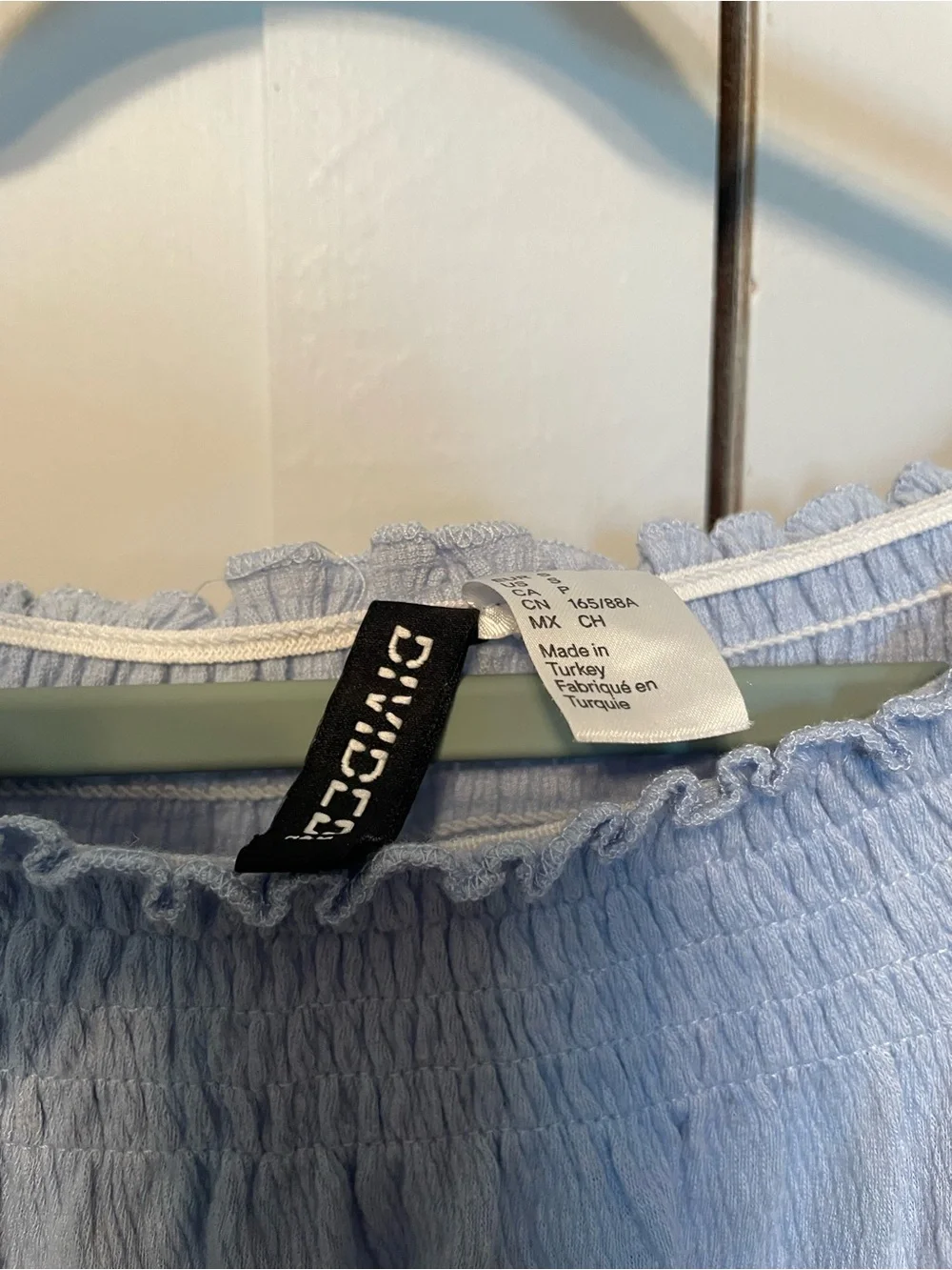 Bundle of 3 H&M cream with flowers , Divided blue and SHEIN yellow and black .